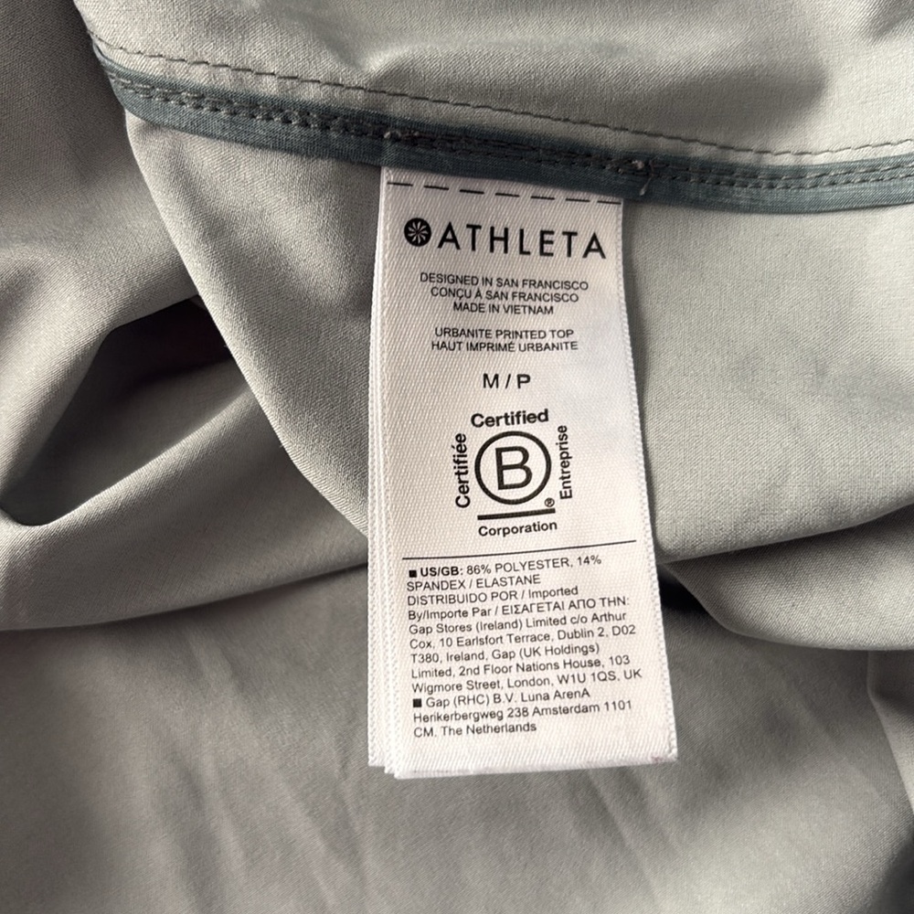 ATHLETA Urbanite Printed Oversized Button-Up Shirt in Denali Green Size M/PETITE - Picture 11 of 11
